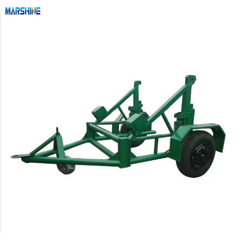 Jakie kroki obejmują załadunek bębnów kablowych na przyczepę