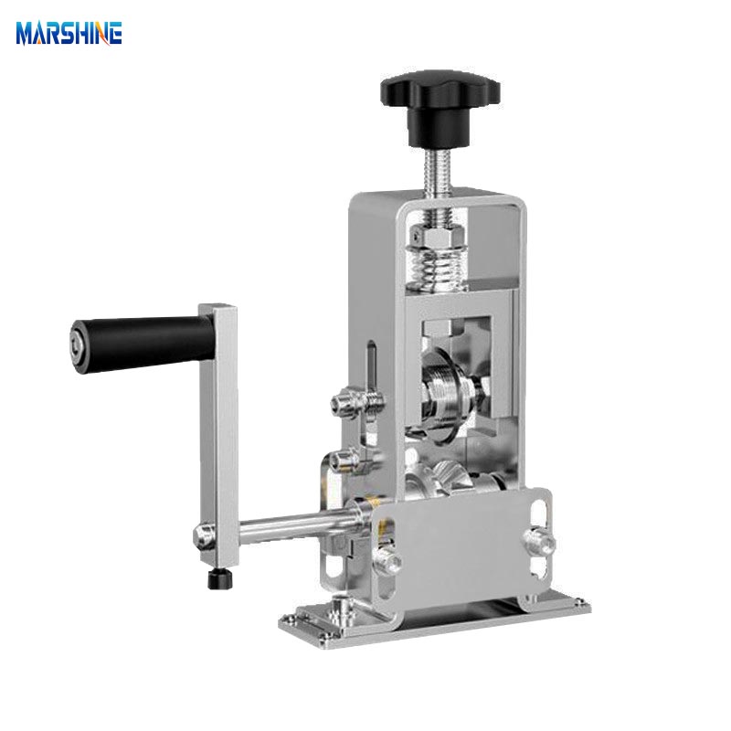 Przenośna maszyna do ściągania izolacji z ręcznie wygiętą stalową ramą